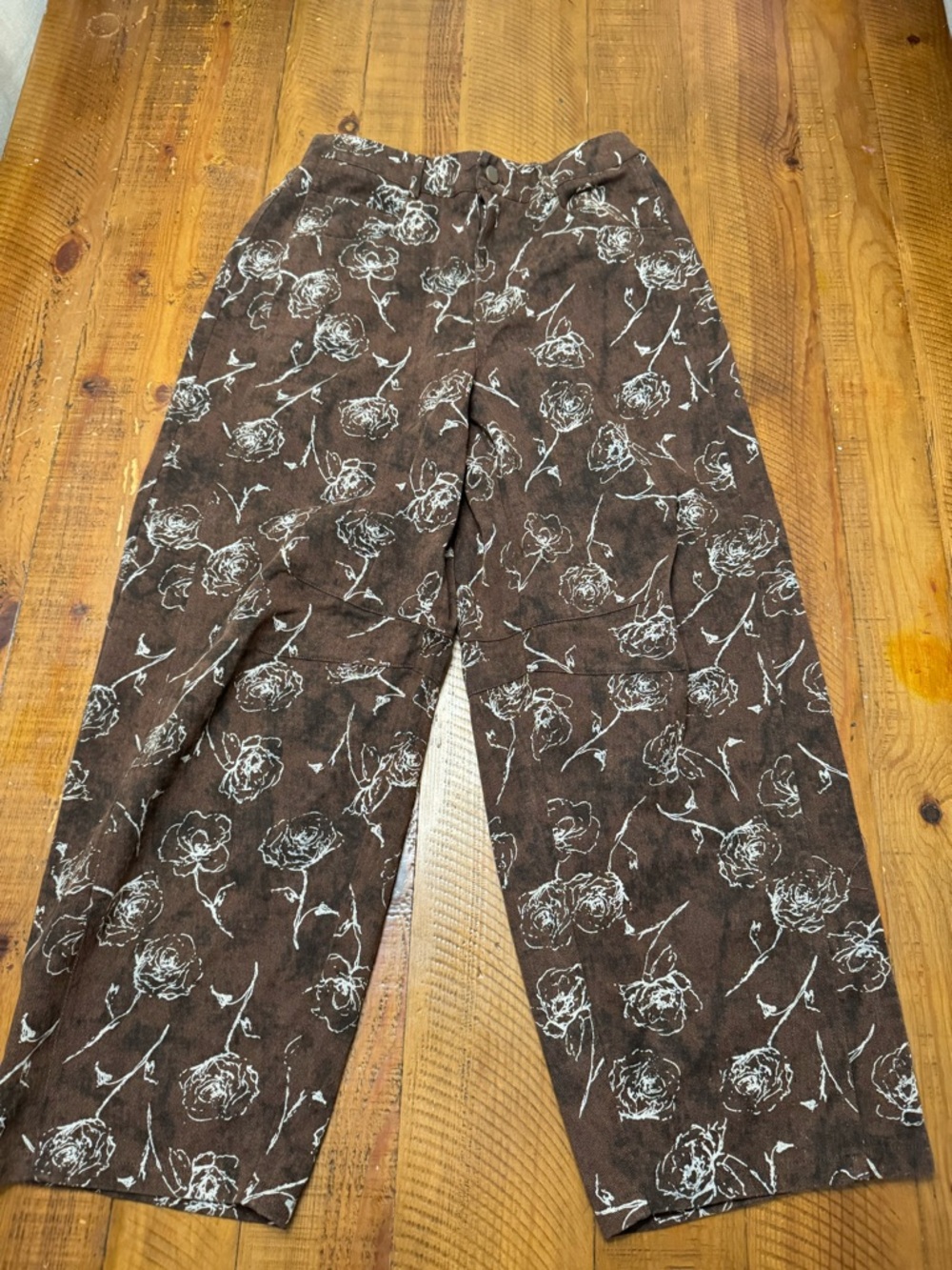 Women’s Brown Floral Cropped Wide-Leg Pants